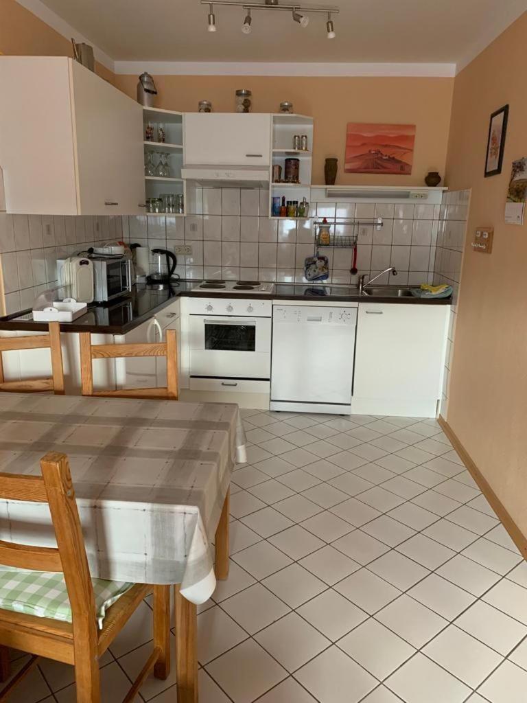 Ferienwohnung Sonnigesüdeifel Seffern Exterior foto